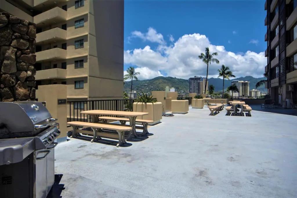 King Bed, Spacious, Legal, View Honolulu Exteriér fotografie